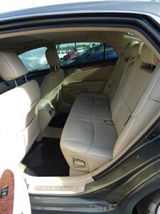 2011 Toyota Avalon Limited   - Photo 41 - Naples, FL 34104