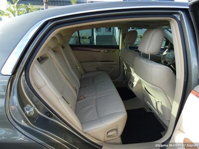 2011 Toyota Avalon Limited   - Photo 50 - Naples, FL 34104