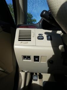 2011 Toyota Avalon Limited   - Photo 22 - Naples, FL 34104