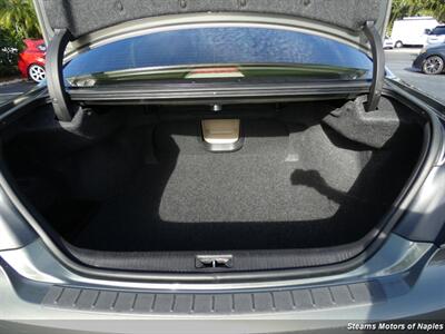 2011 Toyota Avalon Limited   - Photo 14 - Naples, FL 34104