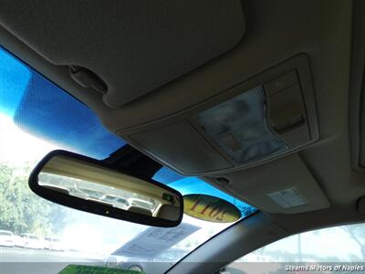 2011 Toyota Avalon Limited   - Photo 33 - Naples, FL 34104