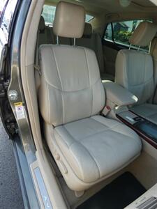 2011 Toyota Avalon Limited   - Photo 46 - Naples, FL 34104