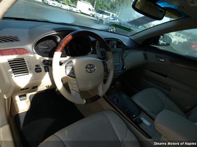 2011 Toyota Avalon Limited   - Photo 36 - Naples, FL 34104