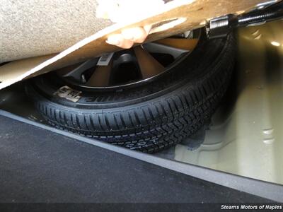 2011 Toyota Avalon Limited   - Photo 15 - Naples, FL 34104