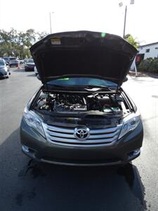 2011 Toyota Avalon Limited   - Photo 6 - Naples, FL 34104