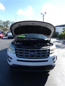 2016 Ford Explorer - Photo 6 - Naples, FL 34104