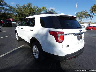 2016 Ford Explorer - Photo 9 - Naples, FL 34104
