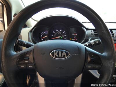 2014 Kia Rio LX   - Photo 13 - Naples, FL 34104