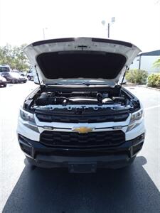 2022 Chevrolet Colorado LT   - Photo 6 - Naples, FL 34104