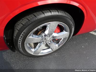 2011 Dodge Challenger SE - Photo 19 - Naples, FL 34104