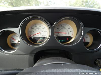 2011 Dodge Challenger SE - Photo 22 - Naples, FL 34104