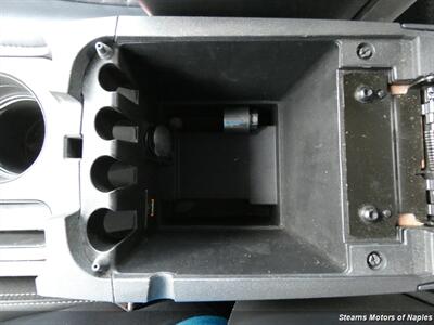 2011 Dodge Challenger SE - Photo 33 - Naples, FL 34104