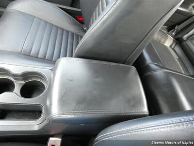 2011 Dodge Challenger SE - Photo 32 - Naples, FL 34104