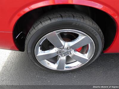 2011 Dodge Challenger SE - Photo 17 - Naples, FL 34104