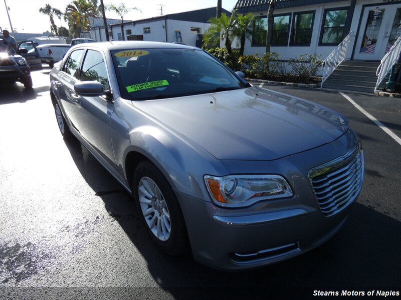 2014 Chrysler 300 Series  