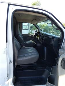 2013 Chevrolet Express 2500   - Photo 36 - Naples, FL 34104