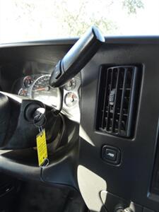 2013 Chevrolet Express 2500   - Photo 25 - Naples, FL 34104