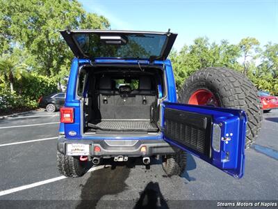2019 Jeep Wrangler Unlimited Rubicon - Photo 15 - Naples, FL 34104