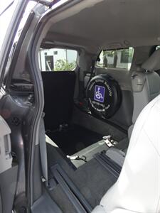 2017 Toyota Sienna XLE  Wheelchair Accessible - Photo 56 - Naples, FL 34104