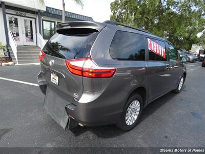 2017 Toyota Sienna XLE  Wheelchair Accessible - Photo 11 - Naples, FL 34104