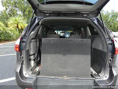 2017 Toyota Sienna XLE  Wheelchair Accessible - Photo 13 - Naples, FL 34104