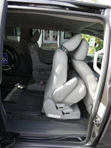 2017 Toyota Sienna XLE  Wheelchair Accessible - Photo 55 - Naples, FL 34104