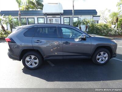 2023 Toyota RAV4 XLE   - Photo 2 - Naples, FL 34104