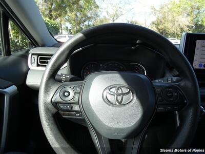 2023 Toyota RAV4 XLE   - Photo 24 - Naples, FL 34104