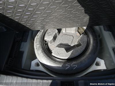 2023 Toyota RAV4 XLE   - Photo 15 - Naples, FL 34104