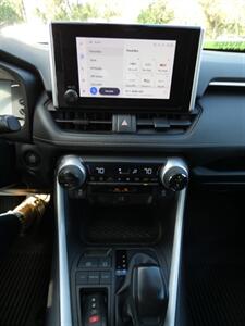 2023 Toyota RAV4 XLE   - Photo 30 - Naples, FL 34104