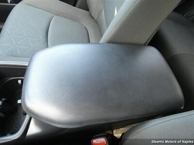 2023 Toyota RAV4 XLE   - Photo 32 - Naples, FL 34104