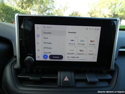 2023 Toyota RAV4 XLE   - Photo 27 - Naples, FL 34104