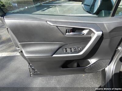 2023 Toyota RAV4 XLE   - Photo 39 - Naples, FL 34104