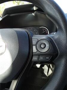 2023 Toyota RAV4 XLE   - Photo 25 - Naples, FL 34104