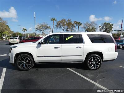 2018 Cadillac Escalade ESV Platinum   - Photo 10 - Naples, FL 34104