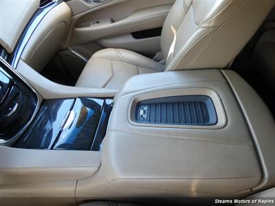 2018 Cadillac Escalade ESV Platinum   - Photo 35 - Naples, FL 34104