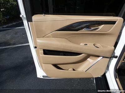 2018 Cadillac Escalade ESV Platinum   - Photo 53 - Naples, FL 34104