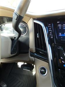 2018 Cadillac Escalade ESV Platinum   - Photo 29 - Naples, FL 34104