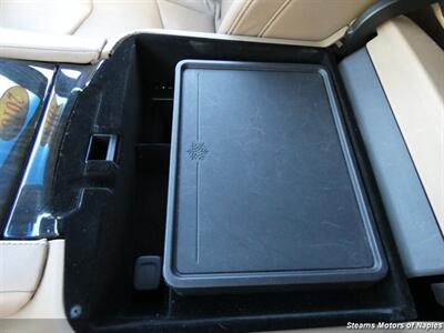 2018 Cadillac Escalade ESV Platinum   - Photo 36 - Naples, FL 34104