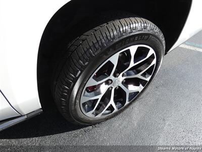 2018 Cadillac Escalade ESV Platinum   - Photo 22 - Naples, FL 34104