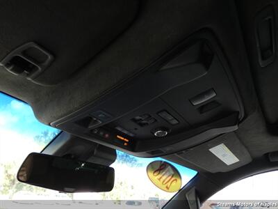 2018 Cadillac Escalade ESV Platinum   - Photo 37 - Naples, FL 34104