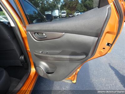 2021 Nissan Rogue Sport   - Photo 52 - Naples, FL 34104