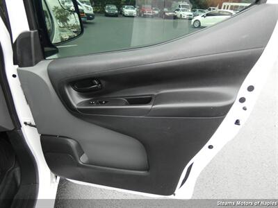 2020 Nissan NV 200 S   - Photo 45 - Naples, FL 34104