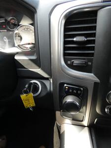 2017 RAM 1500 Lone Star   - Photo 27 - Naples, FL 34104