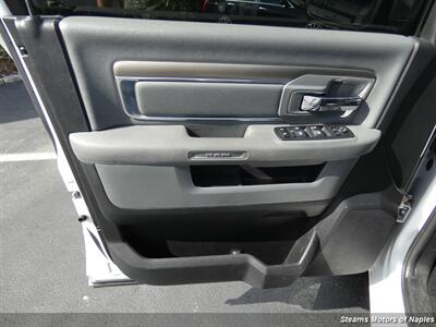 2017 RAM 1500 Lone Star   - Photo 41 - Naples, FL 34104