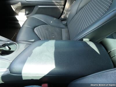 2019 Toyota Camry SE - Photo 35 - Naples, FL 34104