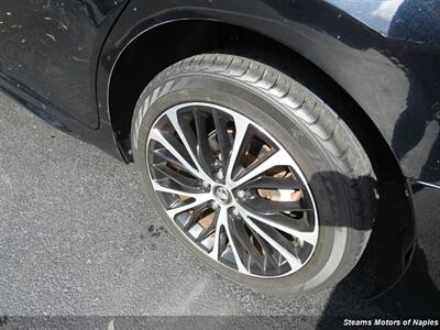 2019 Toyota Camry SE - Photo 21 - Naples, FL 34104