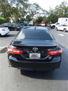 2019 Toyota Camry SE - Photo 13 - Naples, FL 34104