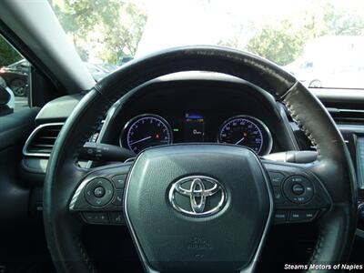 2019 Toyota Camry SE - Photo 26 - Naples, FL 34104
