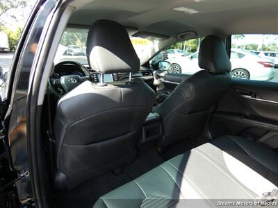 2019 Toyota Camry SE - Photo 45 - Naples, FL 34104